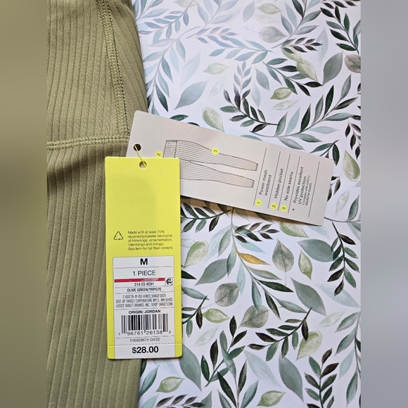 Ultra High-Rise Ribbed Leggings - Medium, Olive Green, NWT - Picture 4 of 11